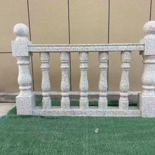 湛江芝麻白阳台栏杆 花岗岩栏杆