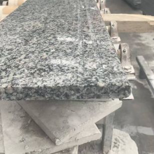 湛江芝麻白楼梯踏步 芙蓉白