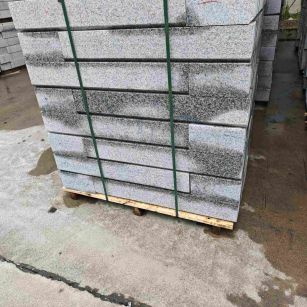 湛江芙蓉白路牙石，马路牙子