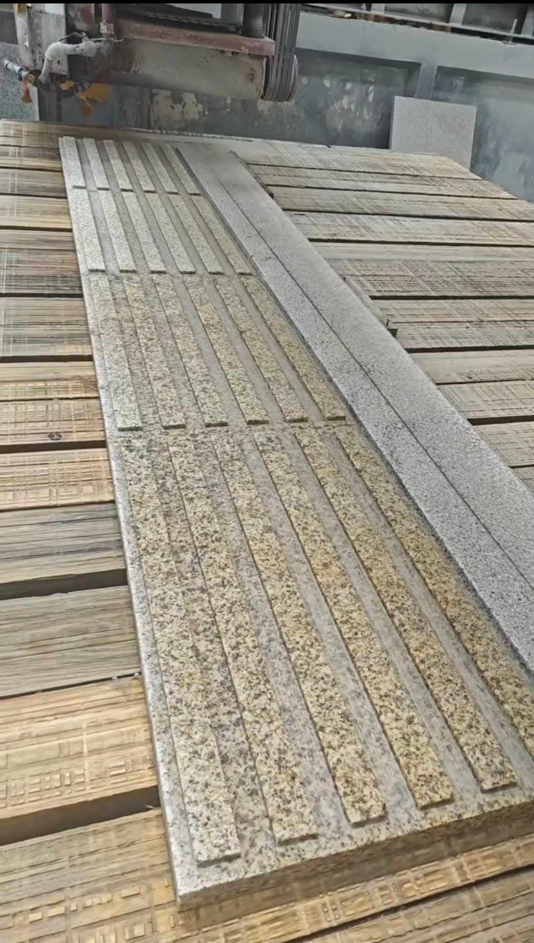 湛江黄金麻盲道石 盲条